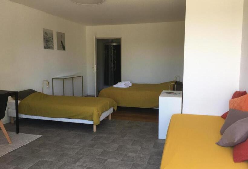 호텔 Hôtel Restaurant   Le Vieux Pigeonnier