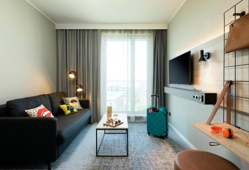 فندق Moxy Utrecht