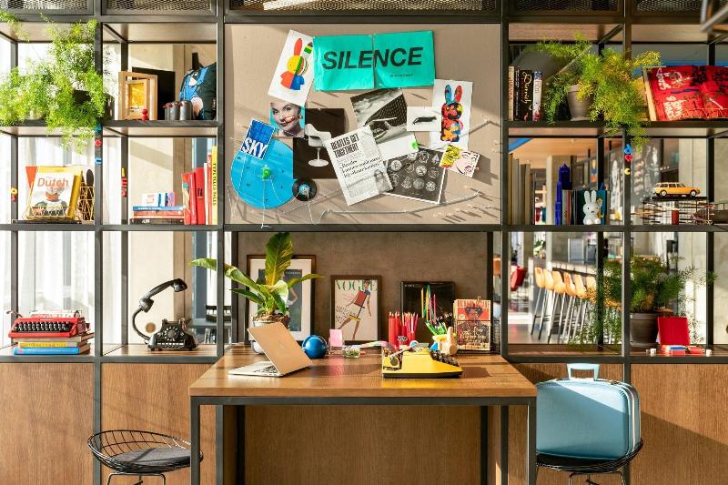 فندق Moxy Utrecht