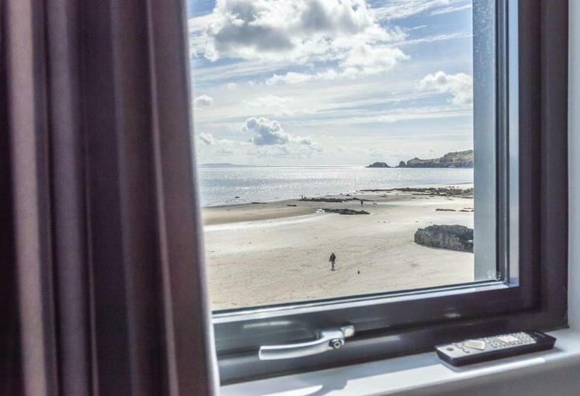 בית מלון כפרי No 2 Ocean Cabins   Saundersfoot Harbour   Saundersfoot