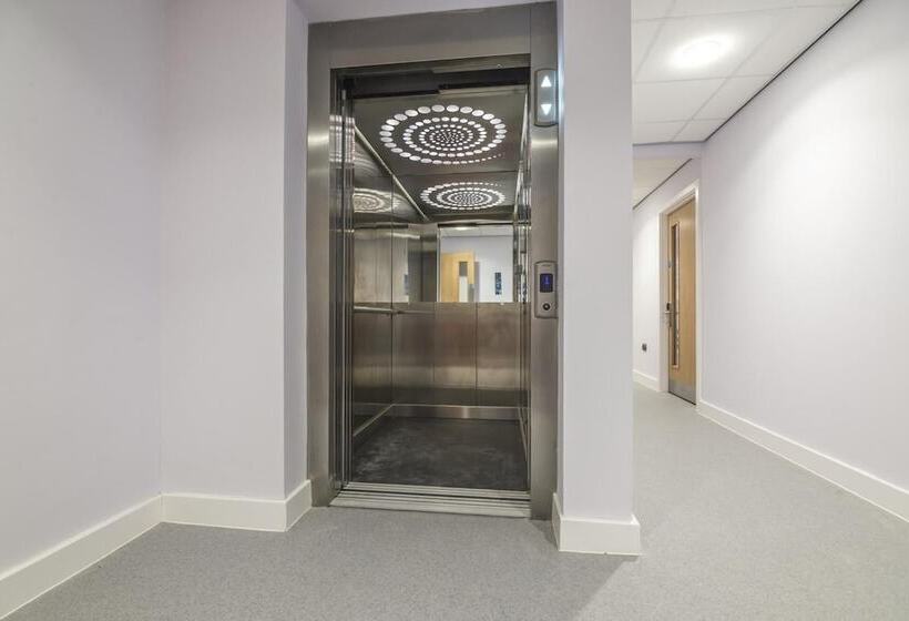 בית מלון כפרי No 7 Ocean Cabins Saundersfoot Harbour Saundersfoot