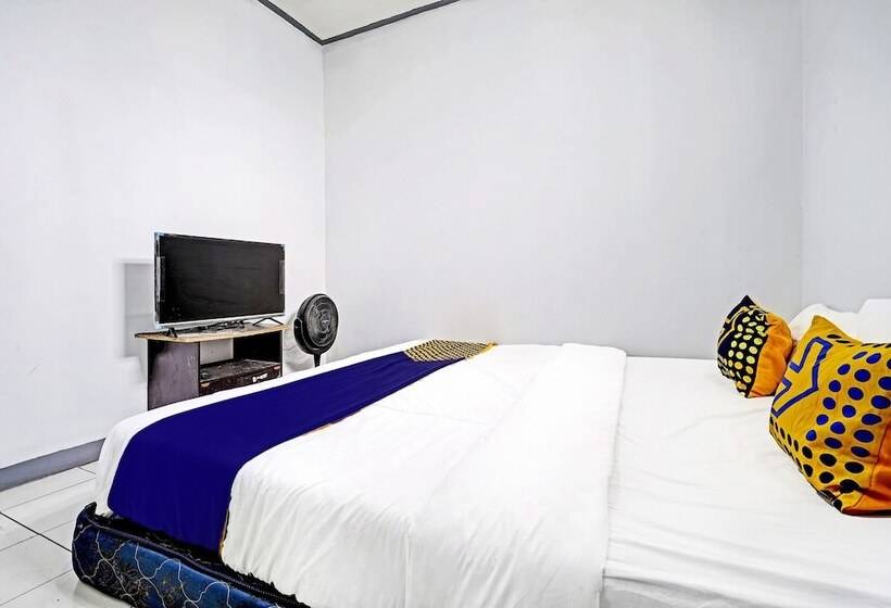 호텔 Oyo 90451 Roda Mas 1