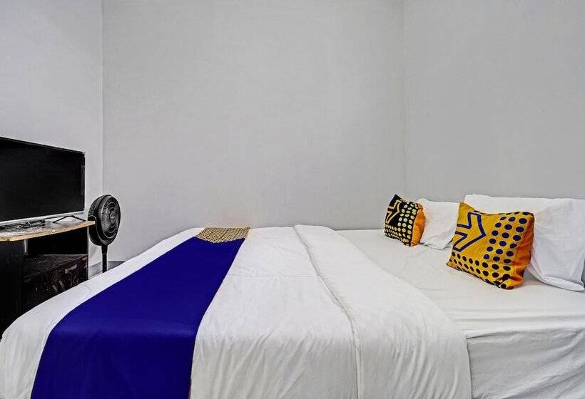 호텔 Oyo 90451 Roda Mas 1