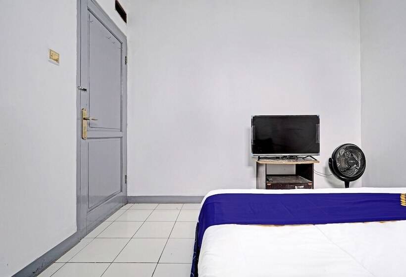 호텔 Oyo 90451 Roda Mas 1