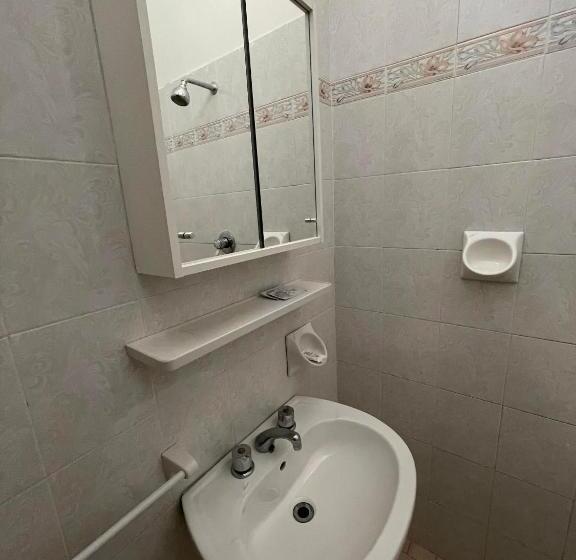 ホテル Paper Moon