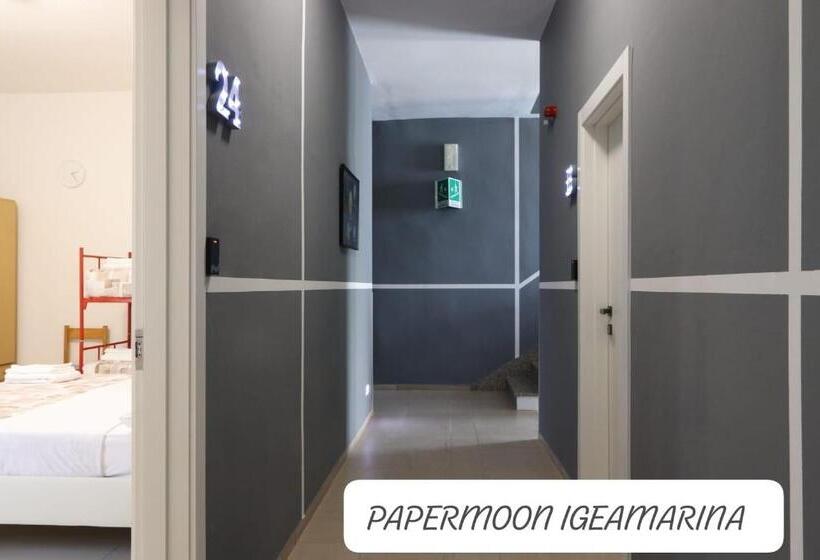 ホテル Paper Moon