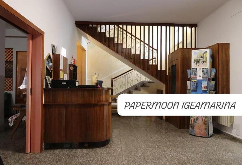 ホテル Paper Moon