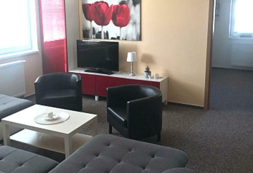 בית מלון כפרי Pension V Lukách