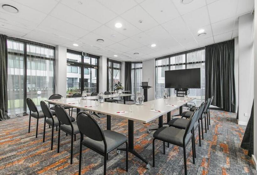 호텔 Ramada By Wyndham Newmarket Auckland