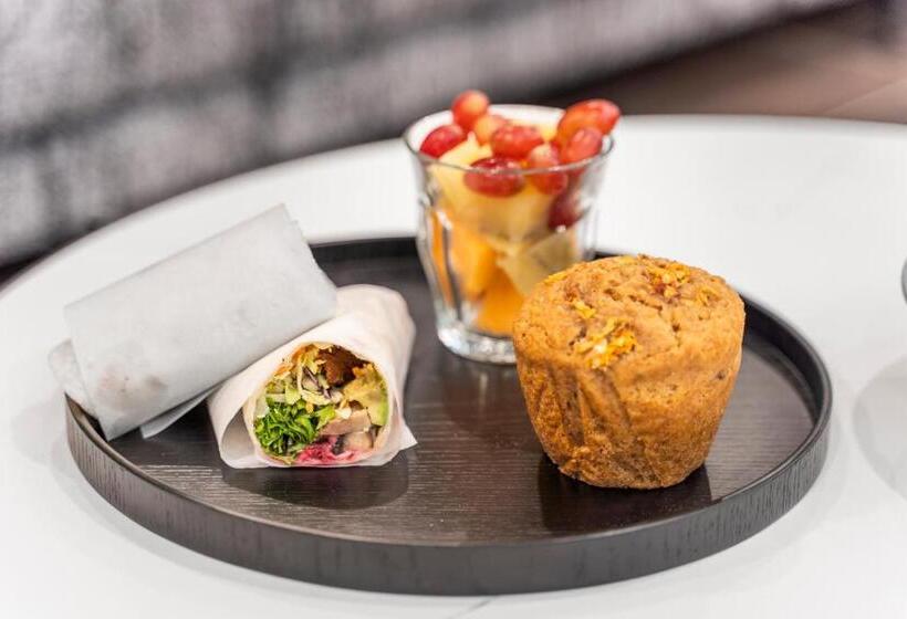 호텔 Ramada By Wyndham Newmarket Auckland