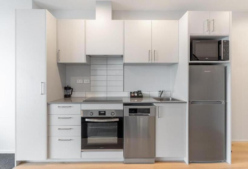 호텔 Ramada By Wyndham Newmarket Auckland