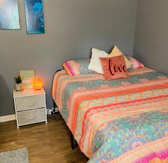 فندق Cozy King Bed Studio