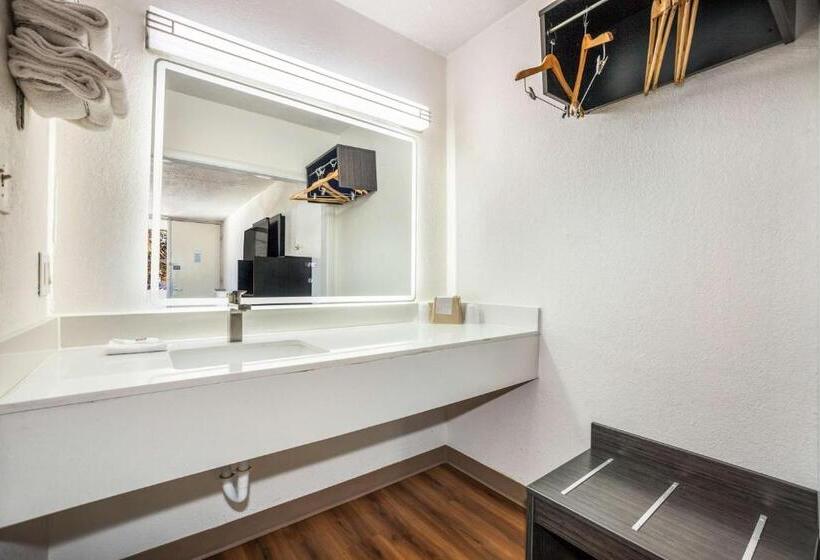 Отель Studio 6 Florence, Sc