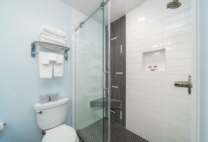 فندق The Hamilton  Lakefront & Studio Suites, Hot Springs