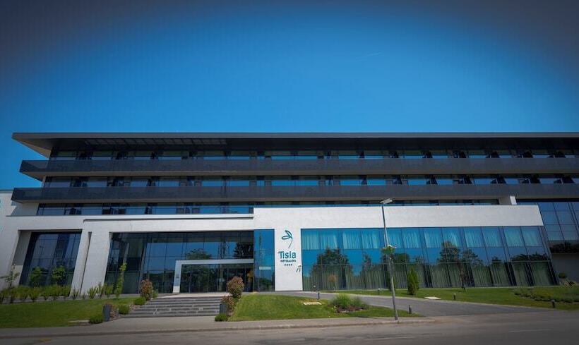 Tisia Hotel & Spa