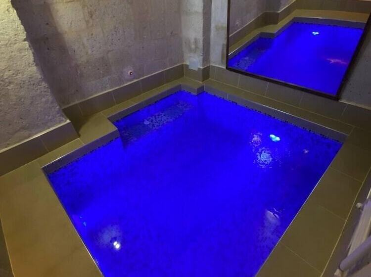 호텔 Zuwinasa House