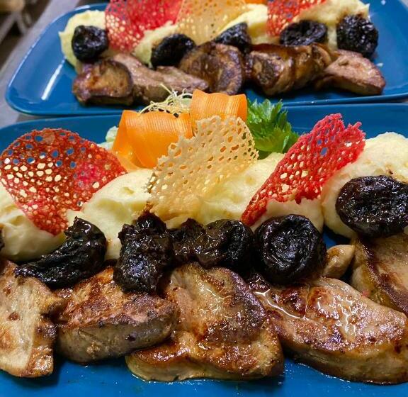 汽车旅馆  Muskátli Panzió és étterem