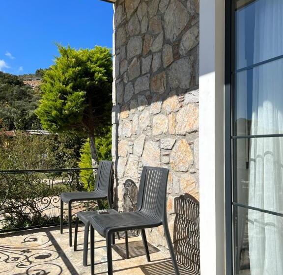 Otel Beyaz İnci