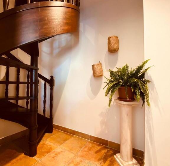 膳宿费 4 Saisons En Provence