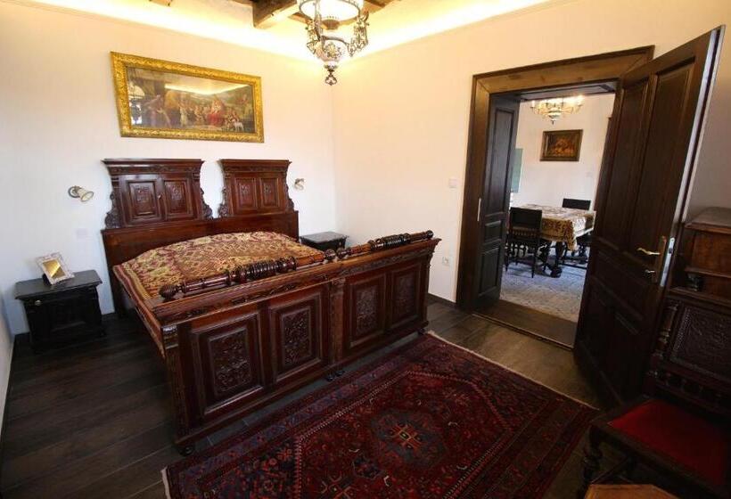 بنسيون Antik Vendégház