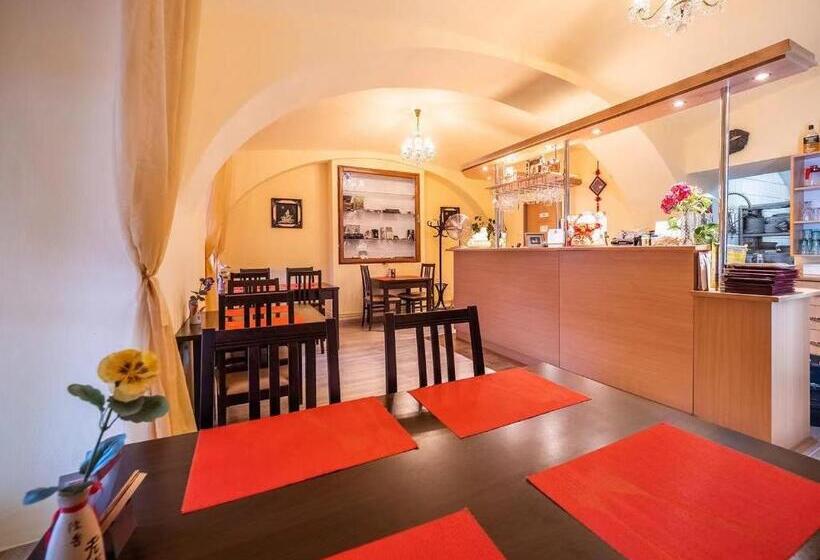 بنسيون Apartment Jinghu