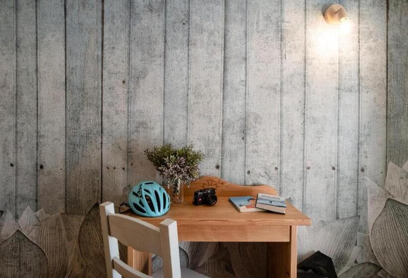 ペンション Casa Bart, Bike And Outdoor Hospitality