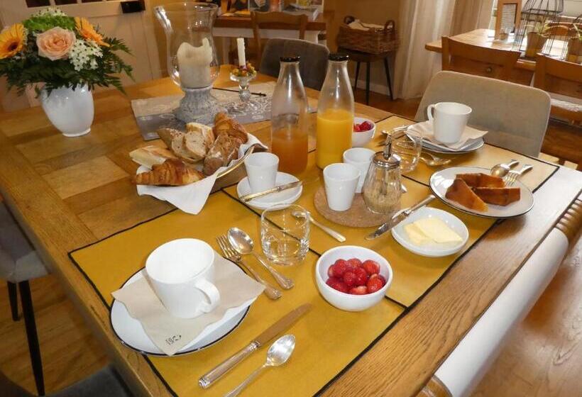 بنسيون Chalet Mina