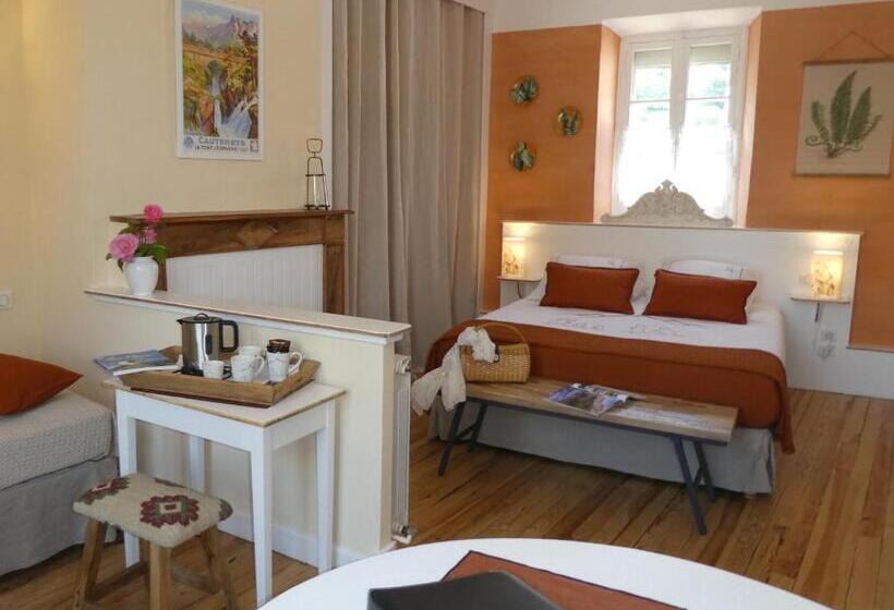 بنسيون Chalet Mina