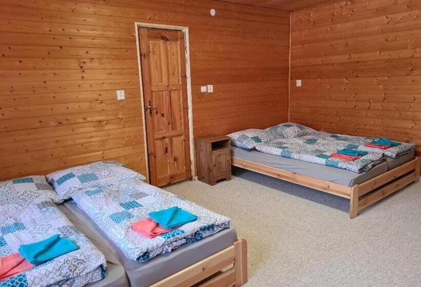 پانسیون Horský Penzion U Splavu