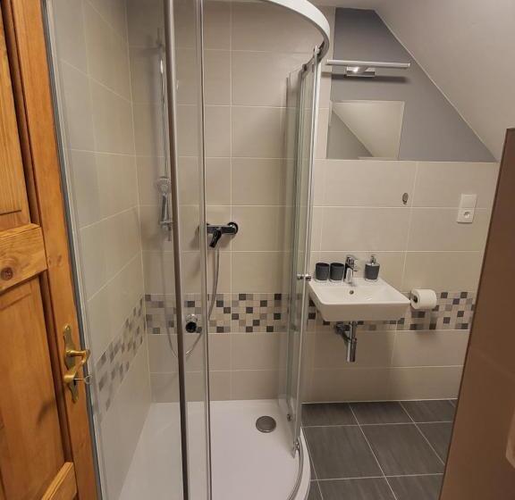 پانسیون Horský Penzion U Splavu