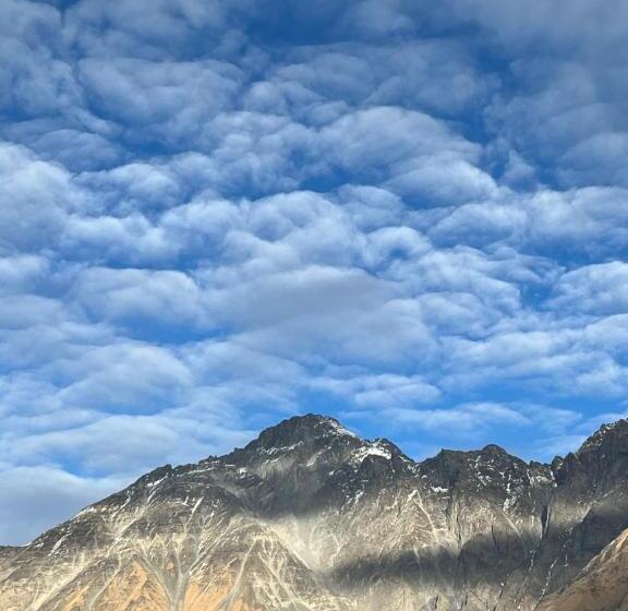 پانسیون House 54