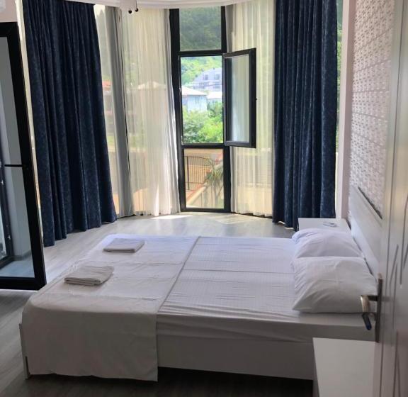 پانسیون Minervahome