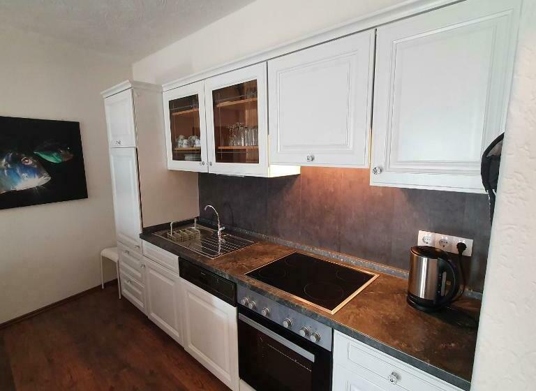 پانسیون Nicerooms Aachen