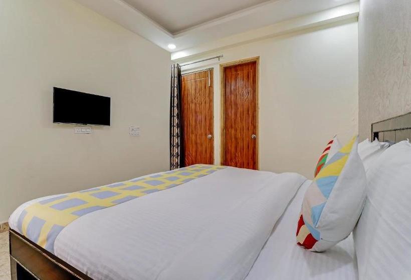 Pensionat Oyo 79154 Exotic Stay