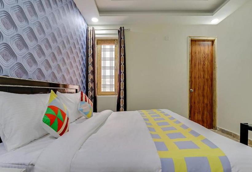 Pension Oyo 79154 Exotic Stay