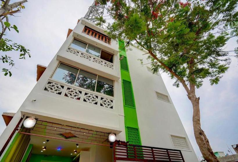 بنسيون Oyo 79207 Kaysari Stay Near Iter College