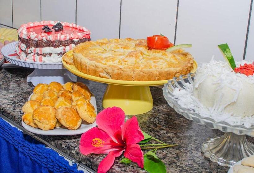 بنسيون Pousada Morro Tropical