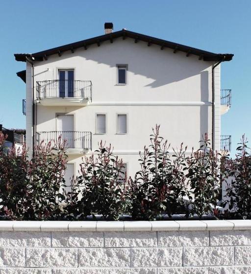 بنسيون Regenzio