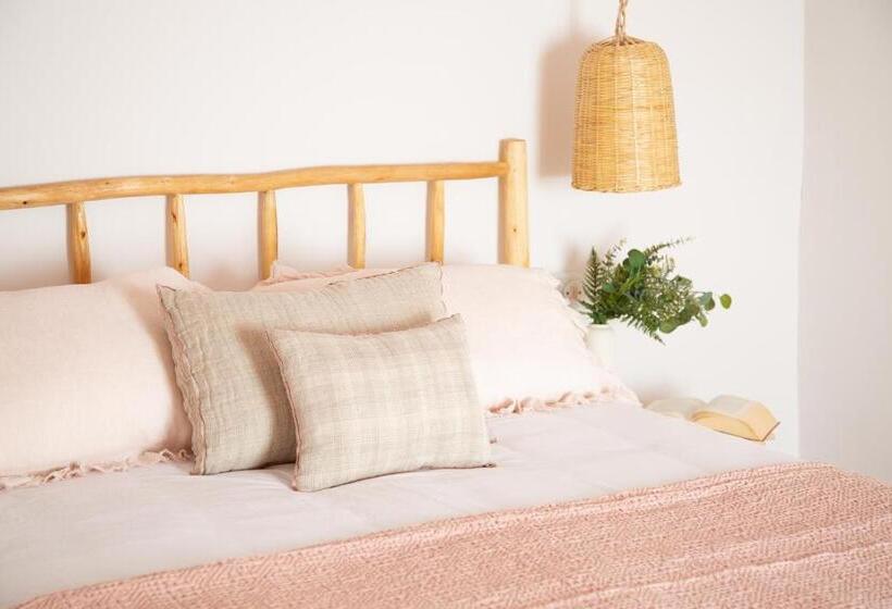 Курорт Nits De Bosc