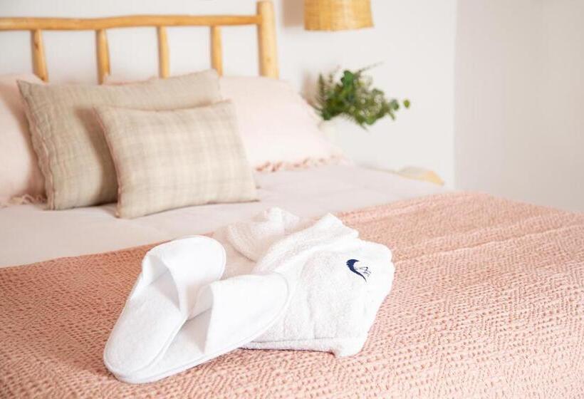 Курорт Nits De Bosc