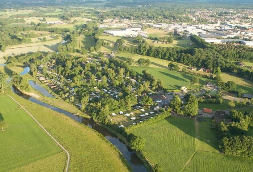 منتجع Scandinavian Lodge