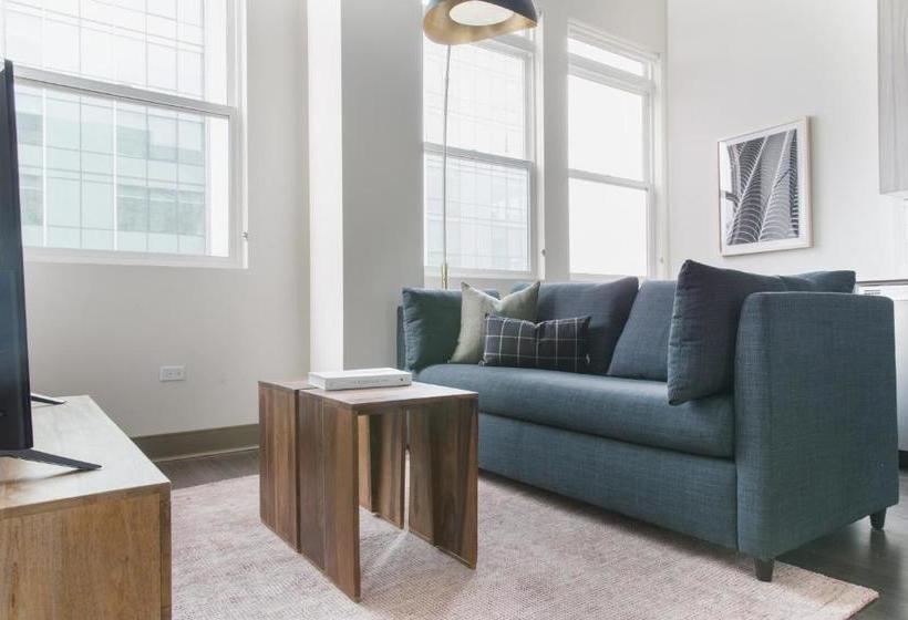 Sonder At 820 South Michigan