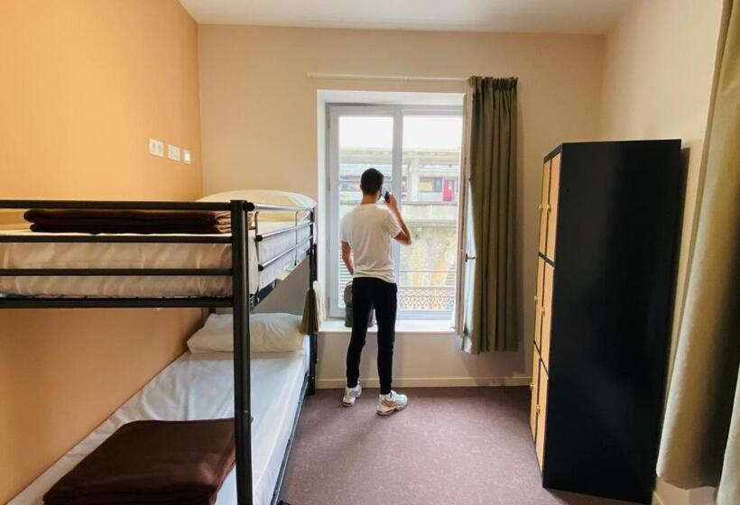 Hostel Vertigo Nîmes Gare Centre