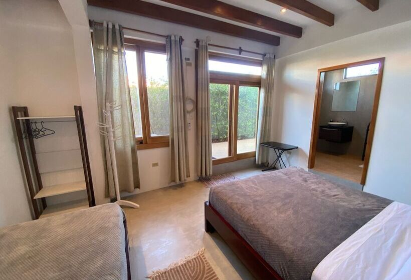 تختخواب و صبحانه Black Pearl