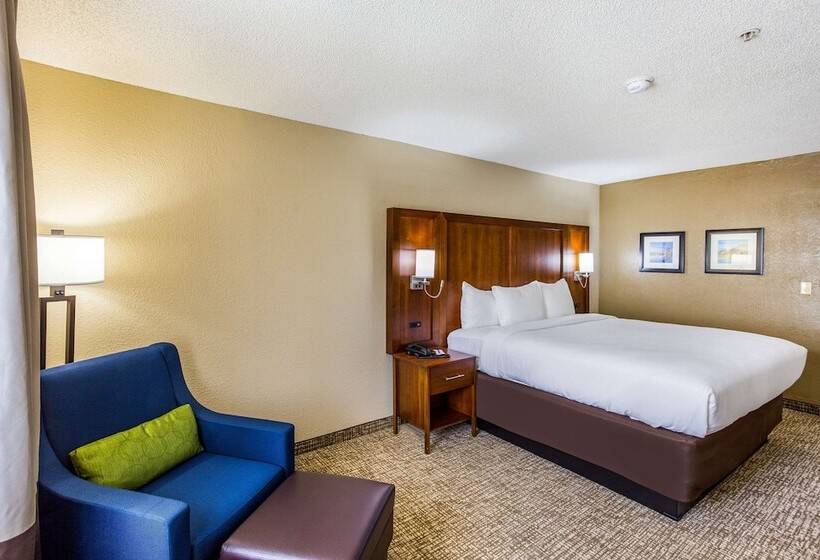 فندق Quality Inn