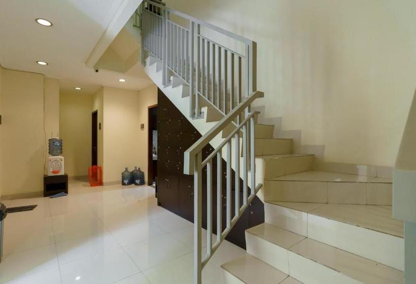 酒店 Dago Suites Syariah Cikarang Mitra Reddoorz