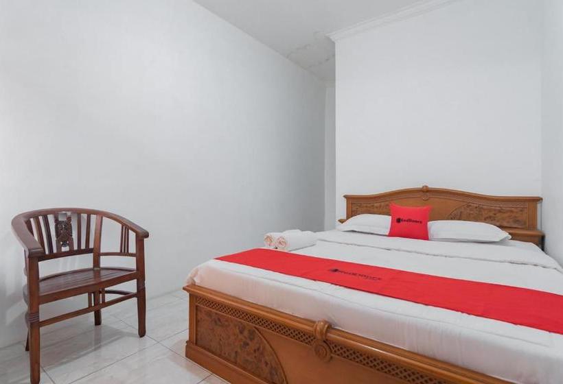 Отель Reddoorz Syariah @ Happy Farm Ciwidey 4