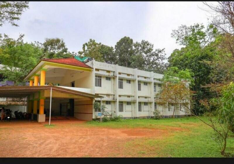 호텔 Spot On Kom062 Olive Ayurvedic Resort