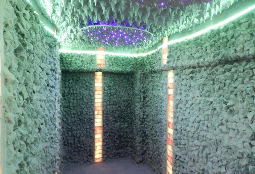 בית מלון כפרי Traian Caciulata