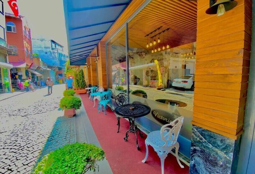 ホテル Victorious